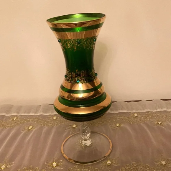 Unique Vintage Design Green Vase with Gold Accents Murano Style - Picture 2 of 7